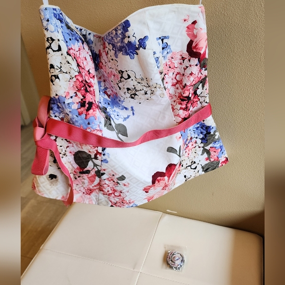 Floral whbm bustier size 2 - Picture 4 of 7